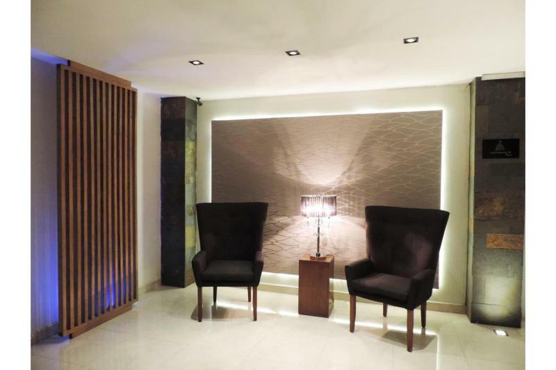 Hotel Senorial Platino Leon Exterior photo